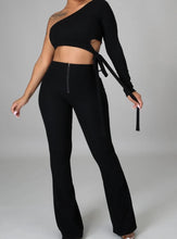 Load image into Gallery viewer, Two Piece Me Pant Set
